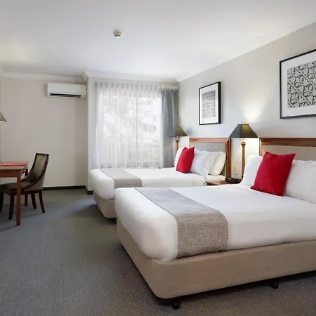 Ramada By Wyndham Windsor