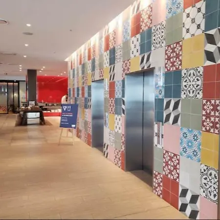 Hotel Holiday Inn Express Brisbane Central By Ihg