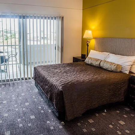 Breakfree Fortitude Valley 3*