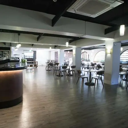 The Metropolitan Spring Hill 4* Brisbane