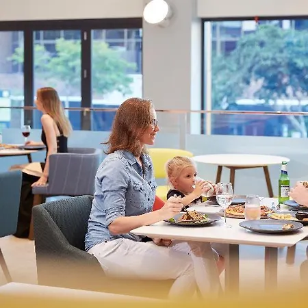 Holiday Inn Express Brisbane Central By Ihg Brisbane