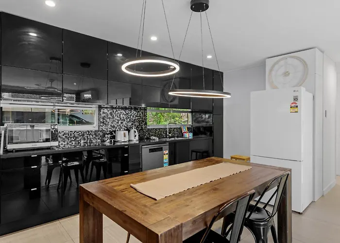 Riverside Luxury Apartments Kangaroo Point