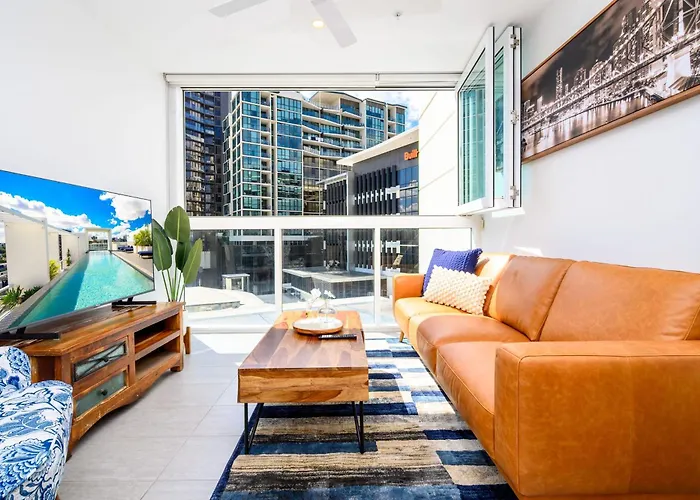 City Oasis Stylish Apt With Gym Rooftop Pool