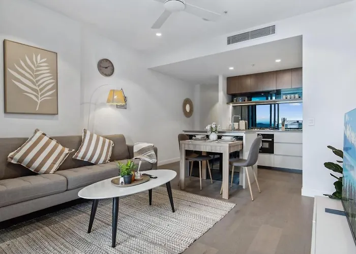 1 Bedroom Apartment In Queens Wharf