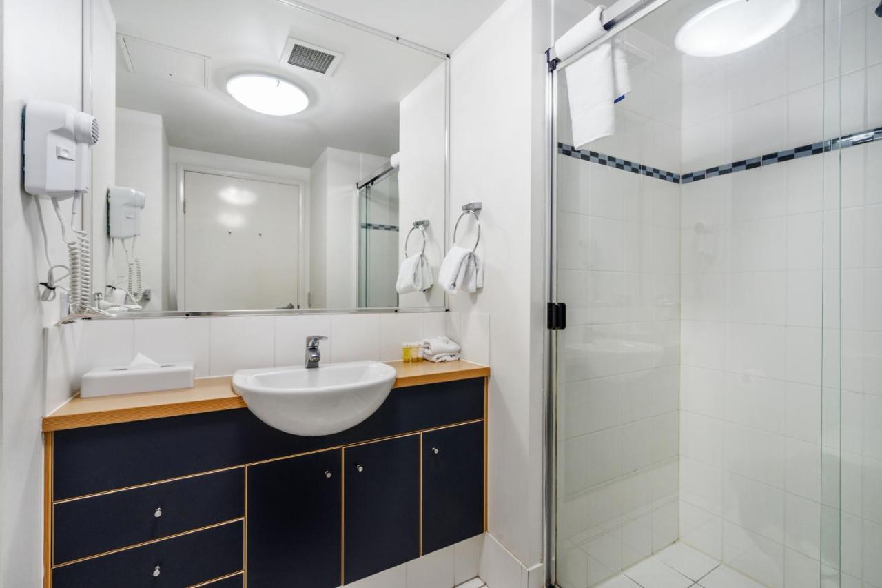 The Docks On Goodwin Aparthotel 4*