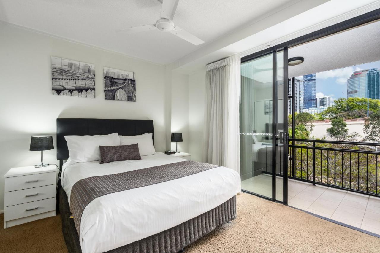Aparthotel The Docks On Goodwin Brisbane