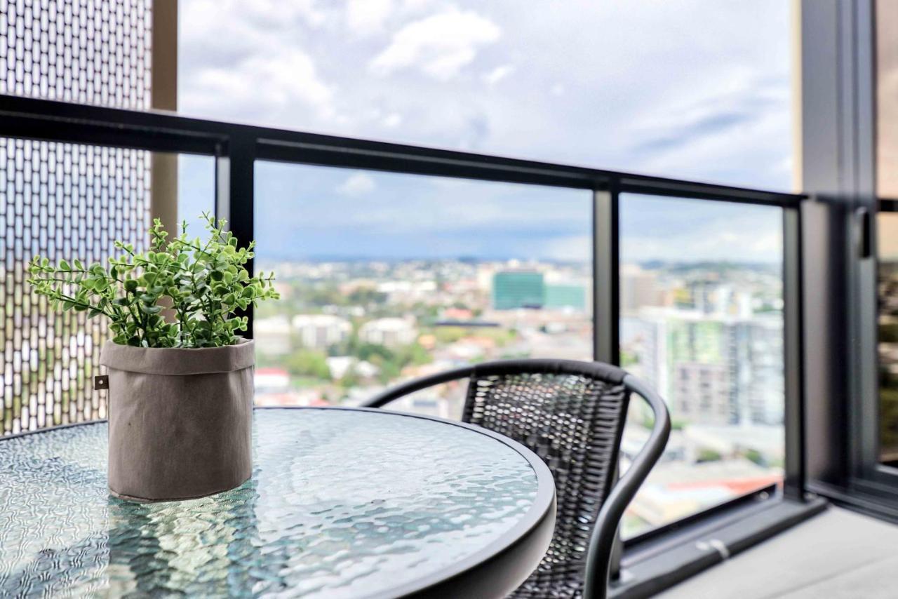 Kozyguru Fortitude Valley High Level 2 Bed + Free Parking Qfv179-2612 Apartment