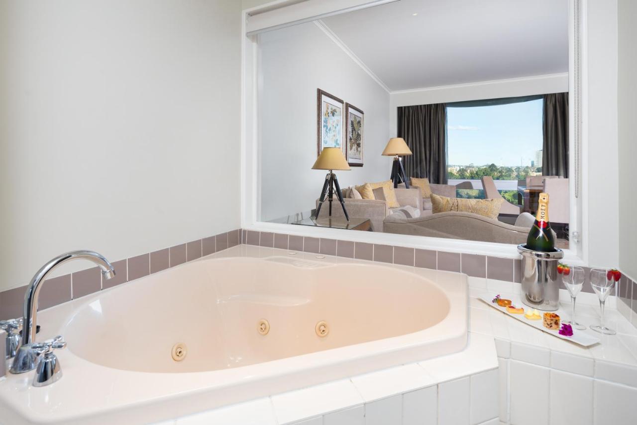 Royal On The Park Hotel Brisbane