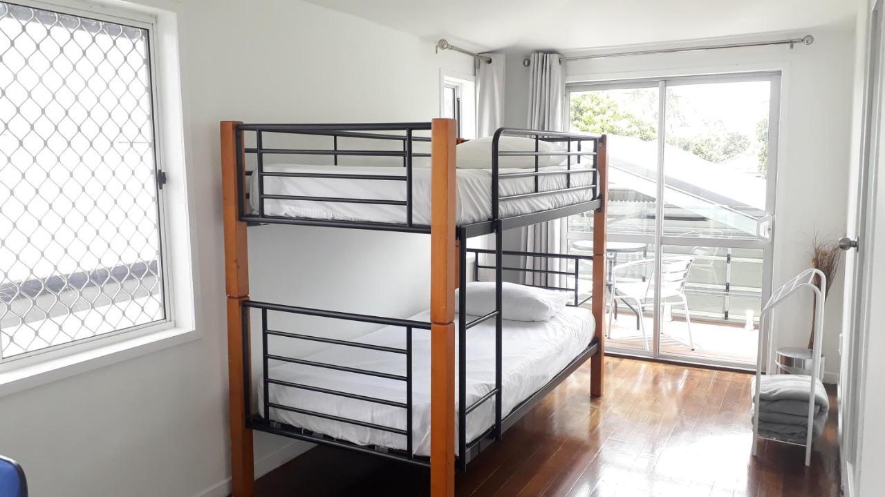 Maple - The House By The Bay Villa Brisbane