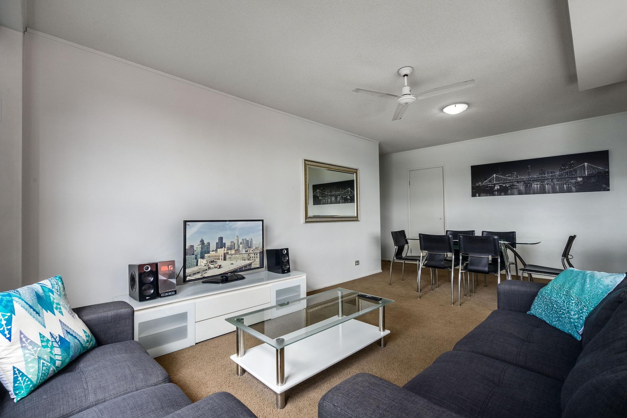 The Docks On Goodwin Aparthotel Brisbane