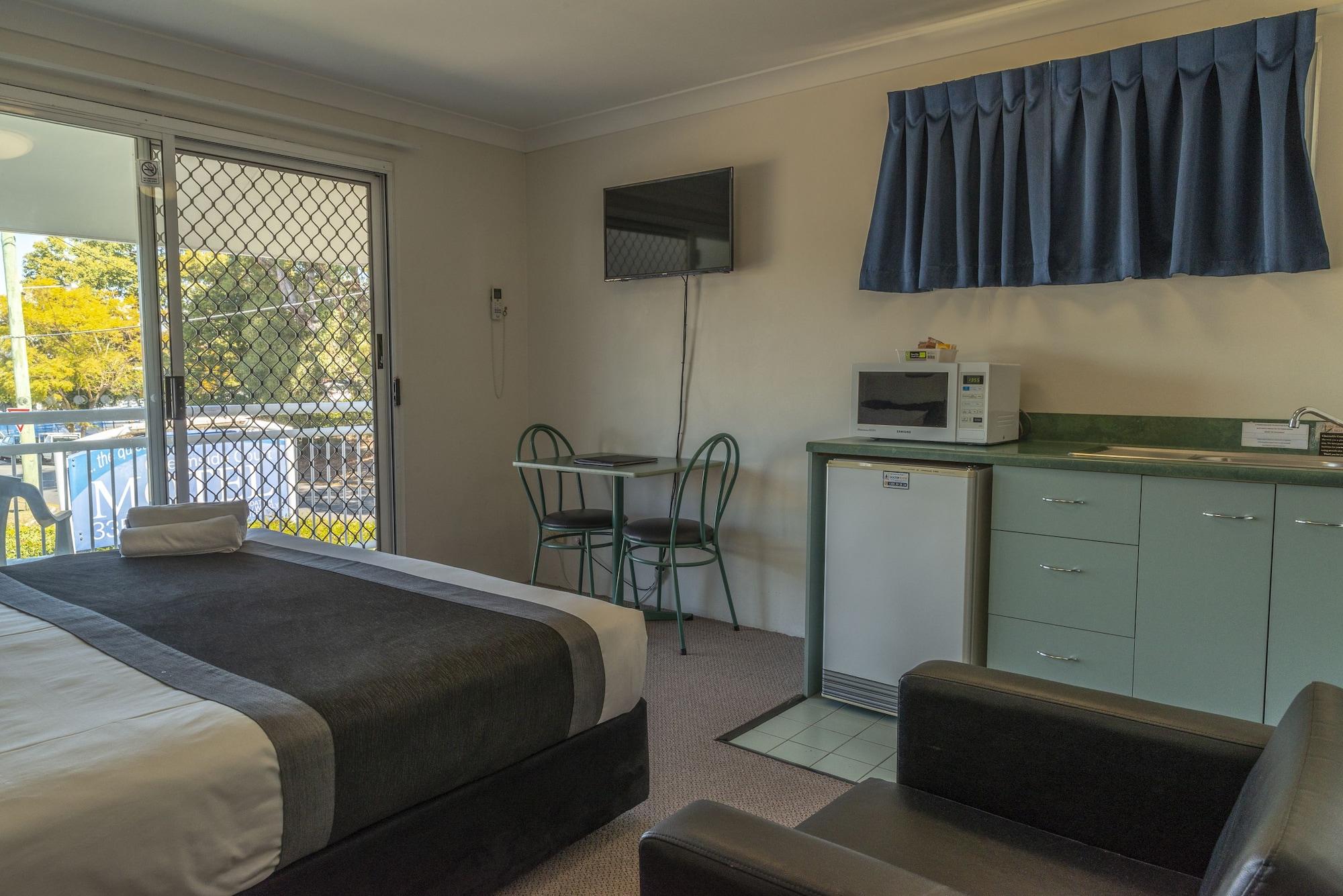 Chermside Court Motel 3*