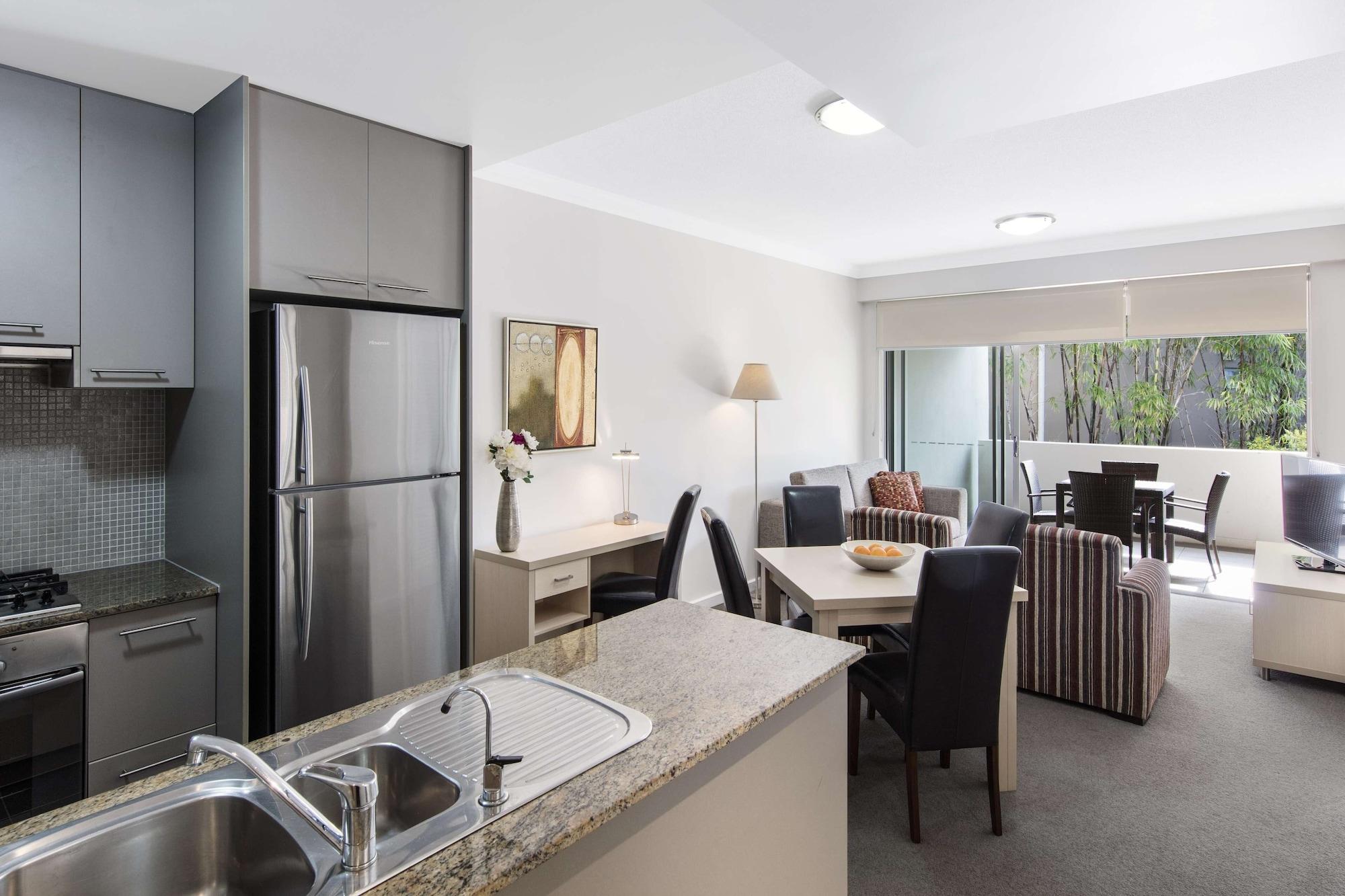 Oaks Mews 4* Brisbane