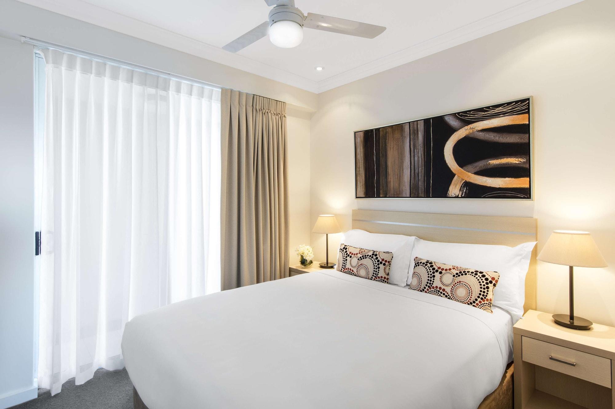 Aparthotel Oaks Mews 4*