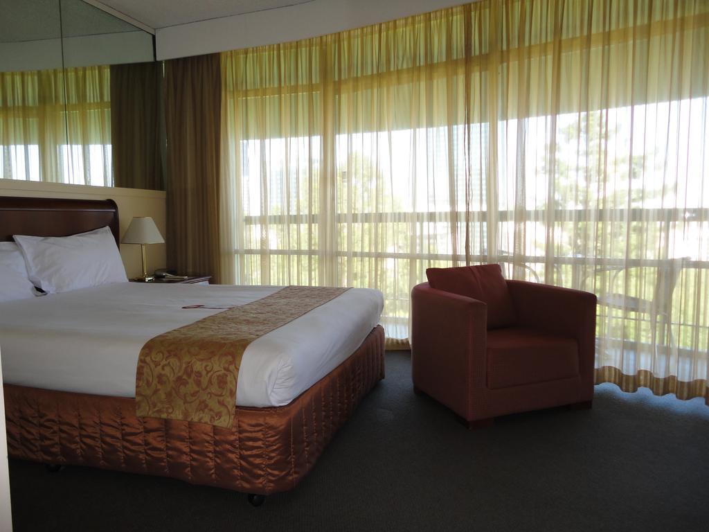 Madison Tower Mill Hotel 4*