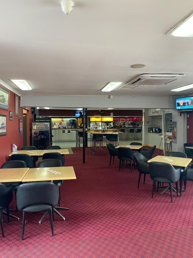 Queensport Tavern And Motel Brisbane