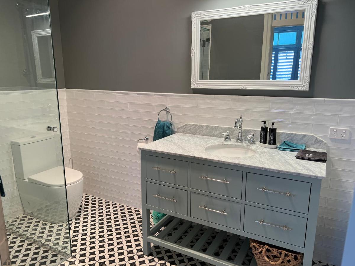 Holiday home Old Queensland Charm Entire Upper Level Brisbane