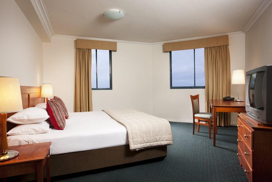 Mantra On Queen Hotel