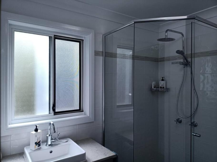 Adorable Private 2 Bedroom Guest + Pool Apartment *