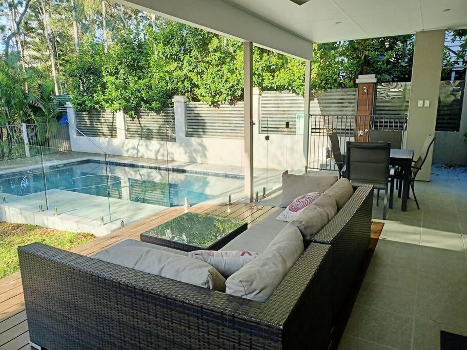 Adorable Private 2 Bedroom Guest + Pool