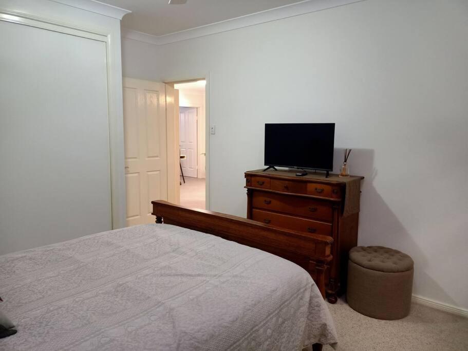 Apartment Adorable Private 2 Bedroom Guest + Pool