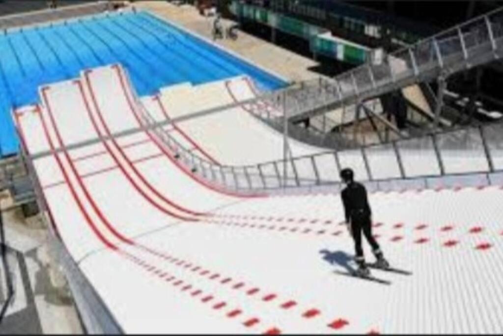 Adorable Private 2 Bedroom Guest + Pool *