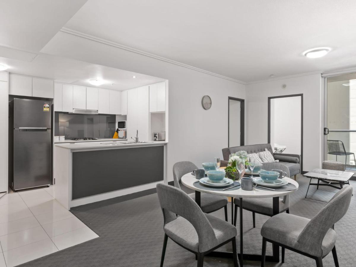 Centre New Furnitures