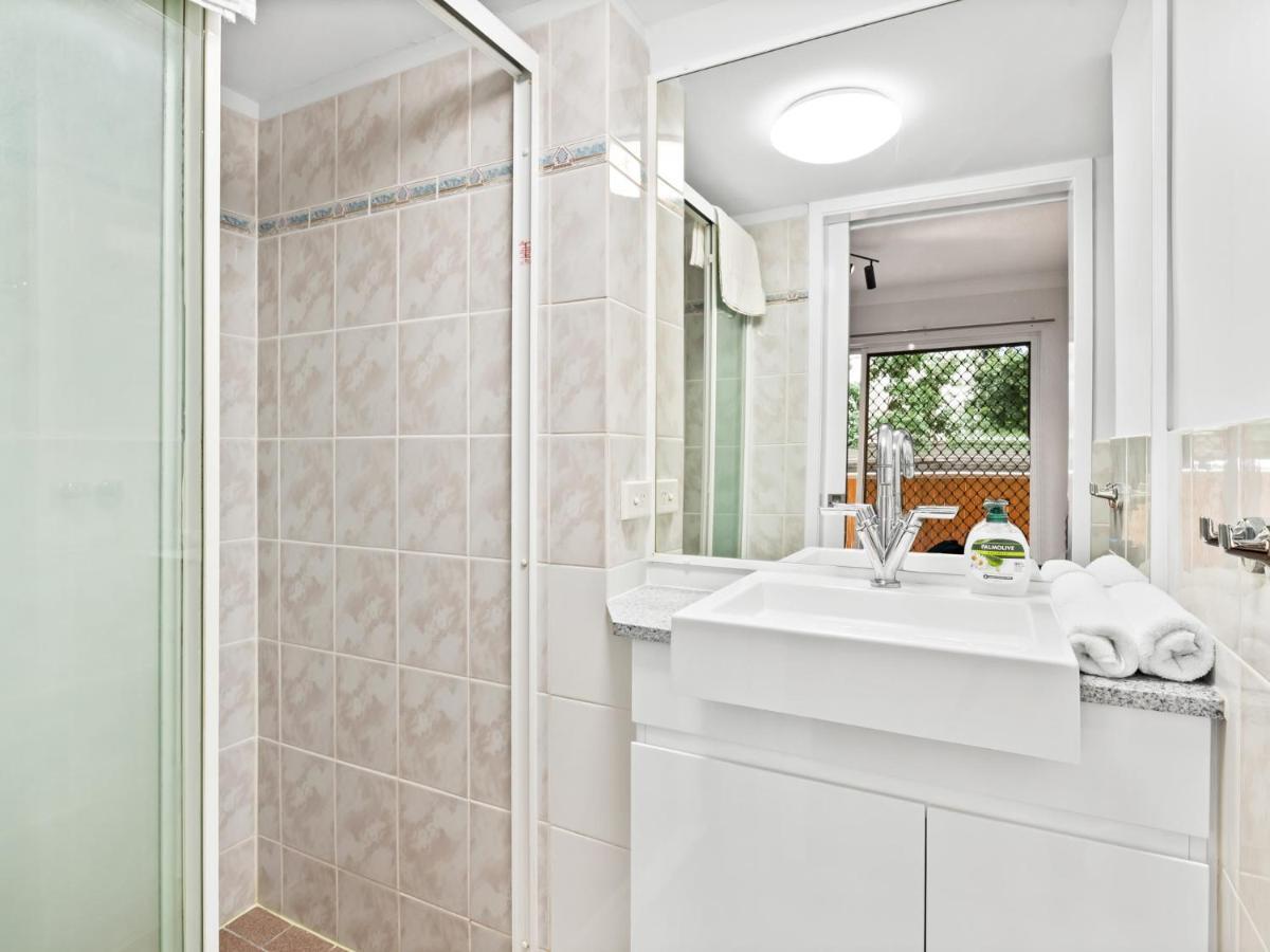 Spacious 2 Bed 2 Bath At South Apartment *