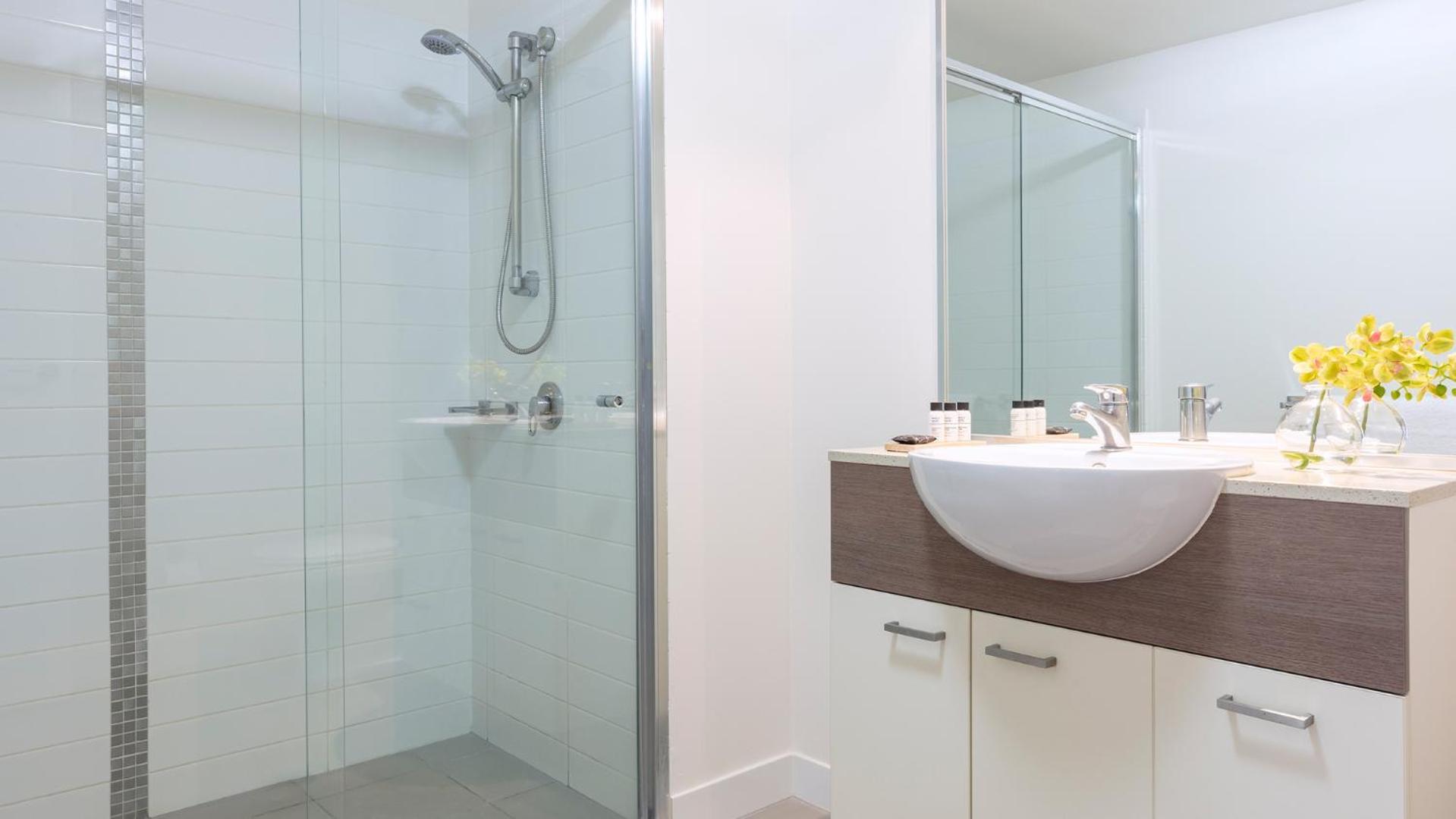 Oaks On Charlotte Brisbane