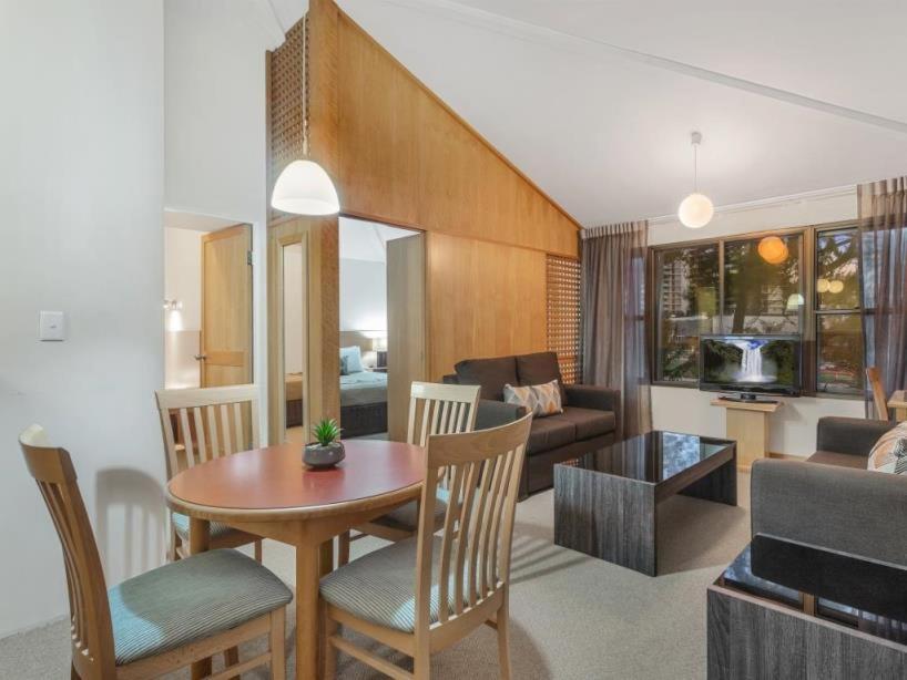 Airport International 4*