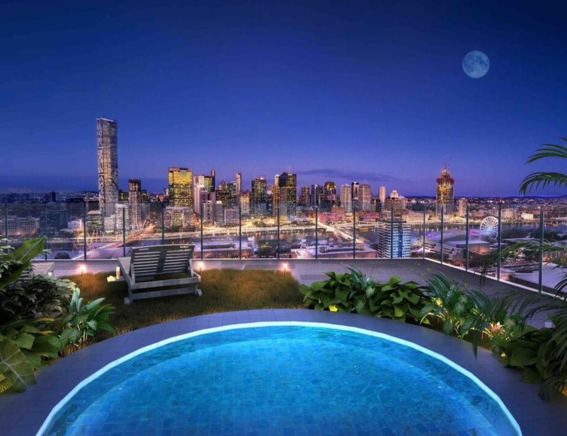 Great Views Pool High Level Boutique With Carpark *