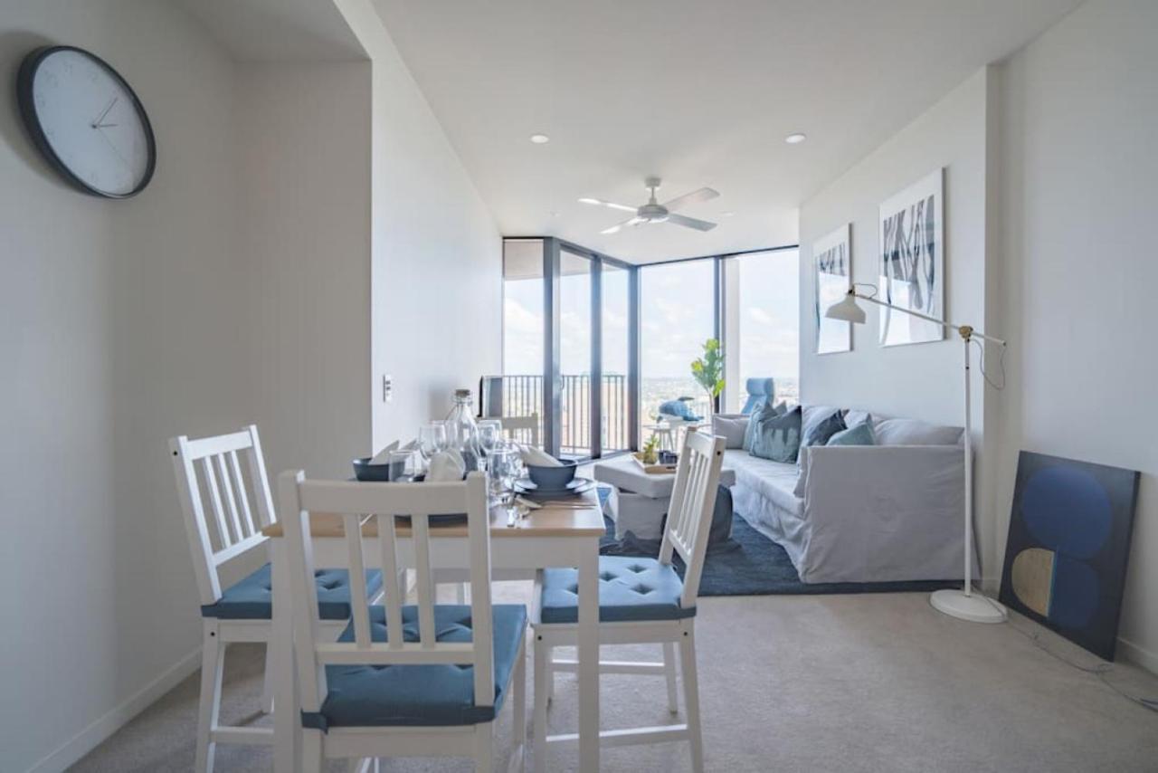 Stunning 1bd Haven With Panoramic Views Brisbane