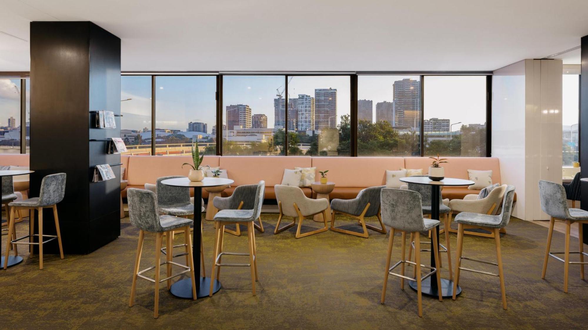 Voco Centre By Ihg Hotel 4*
