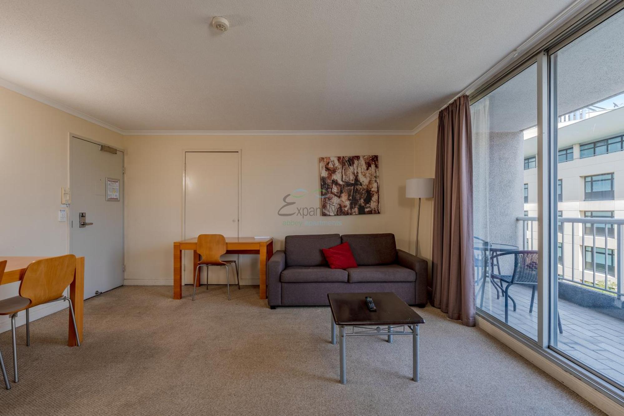 Aparthotel Abbey On Roma &