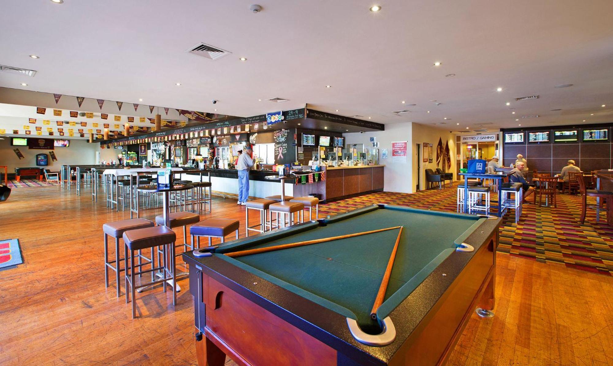 Sunnybank Hotel 3*