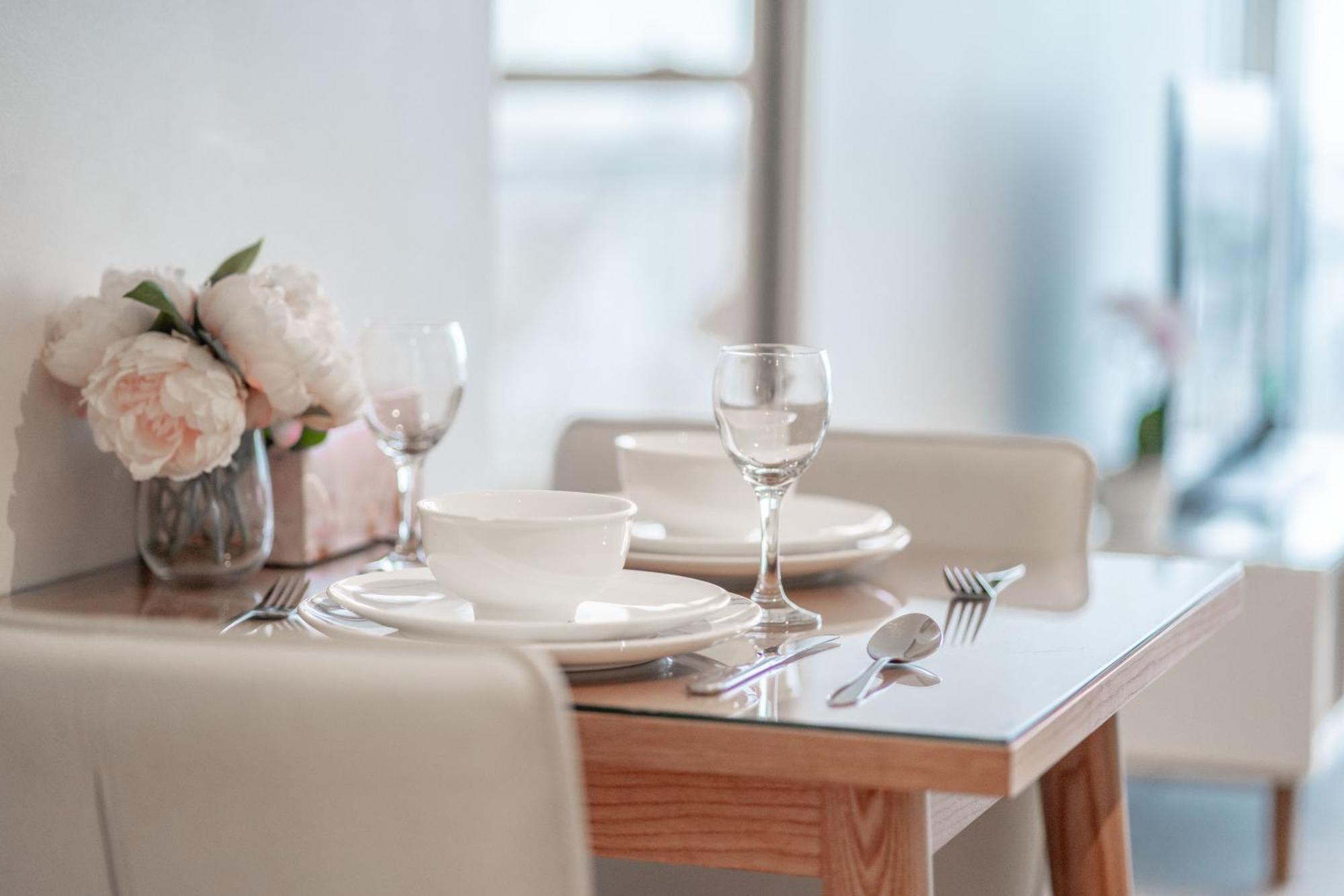 Cbd Riverview 2b1b W Shared Pool, Gym * Brisbane