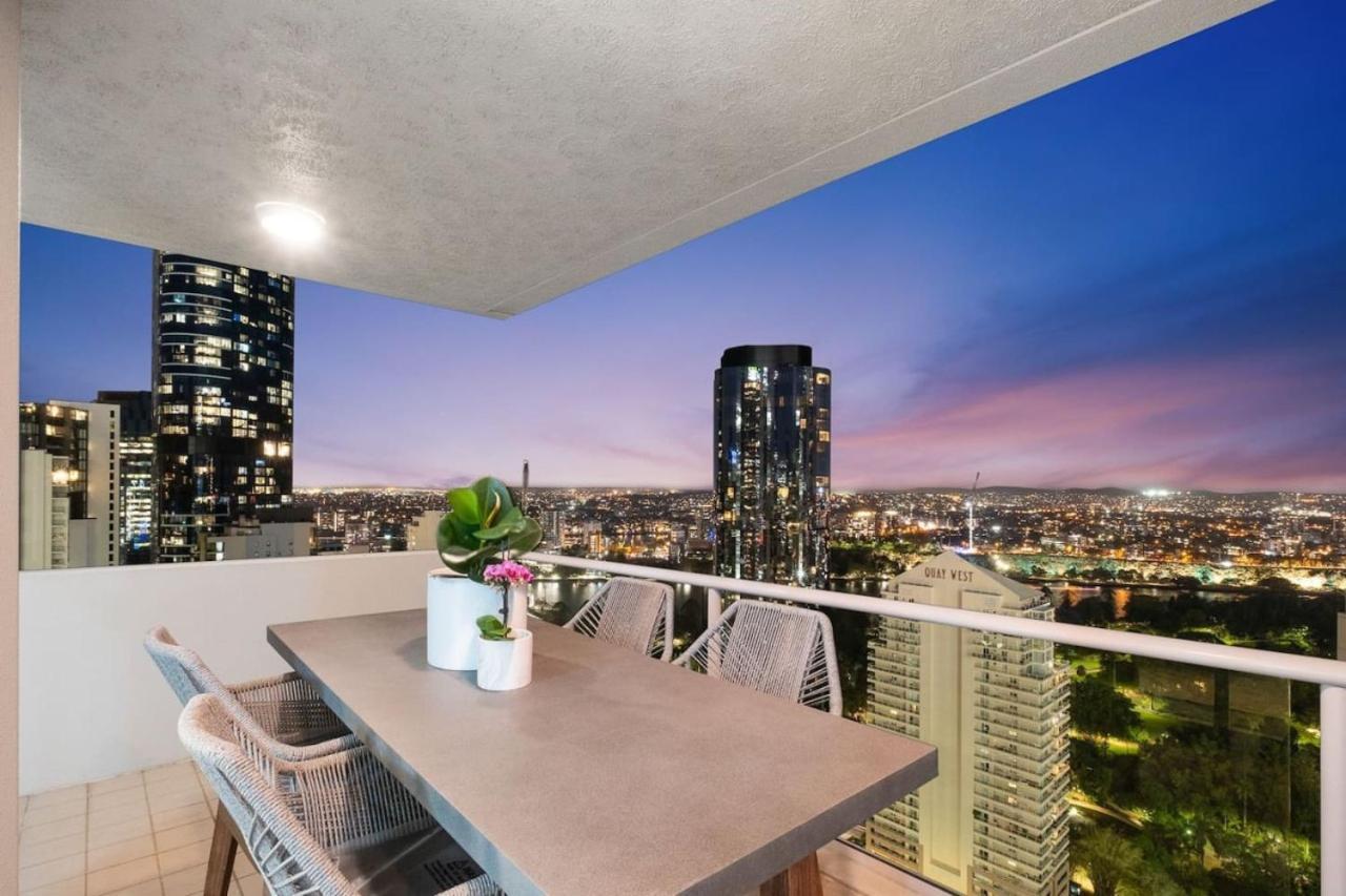 Lux Sub-penthouse With Casino Views Apartment Brisbane