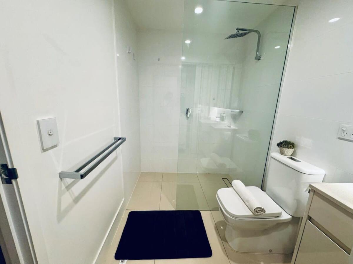 Apartment Cassa Toowong - Convenient 1b At Location With Parking Managed By The Cassa