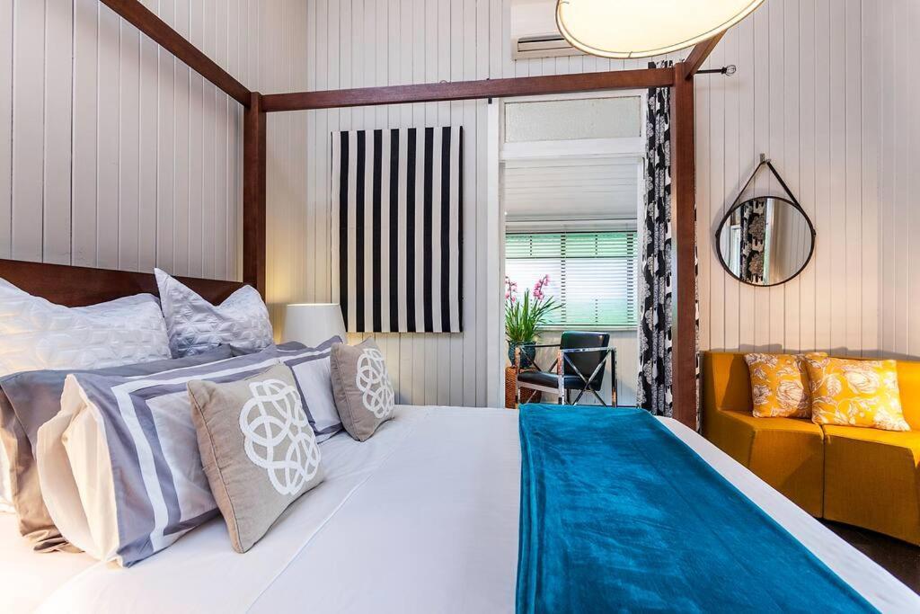 Stunning Tropical Oasis Free Parking Villa