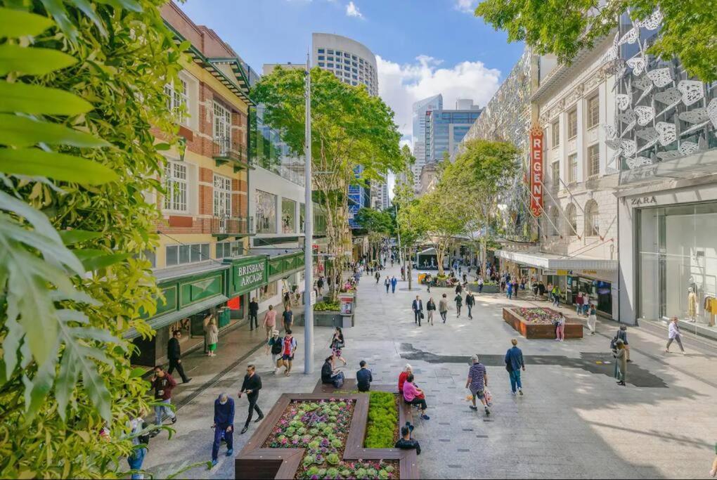Superb 2bed 2bath 1car Views Cbd Brisbane