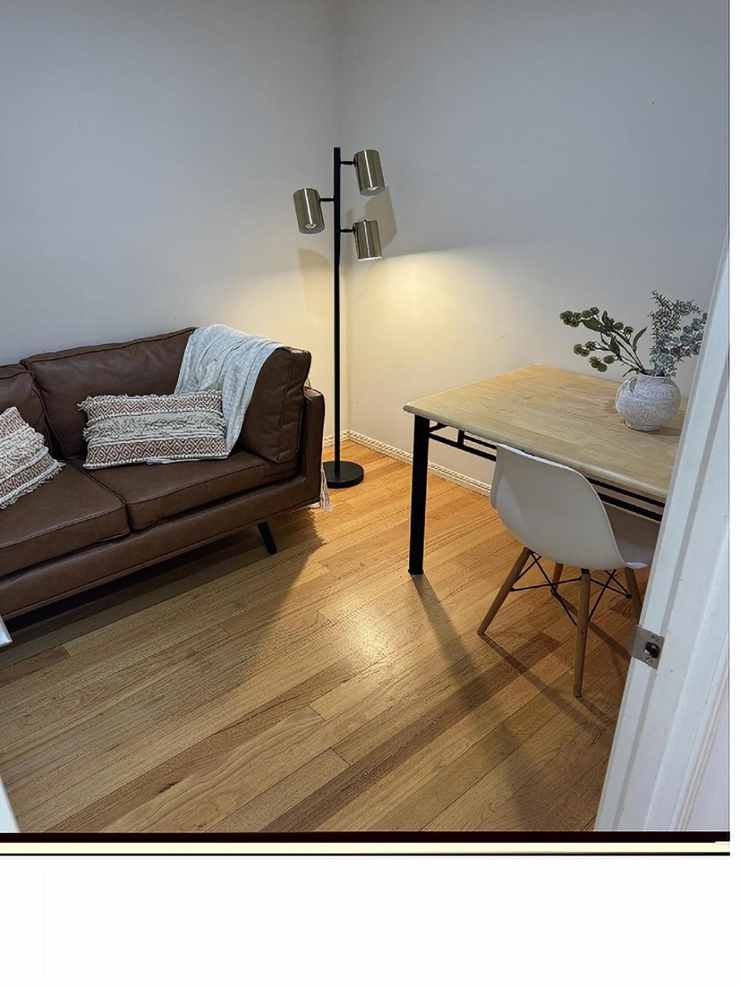 Stylish & Elegant 2br Townhouse In Wilston, * Brisbane