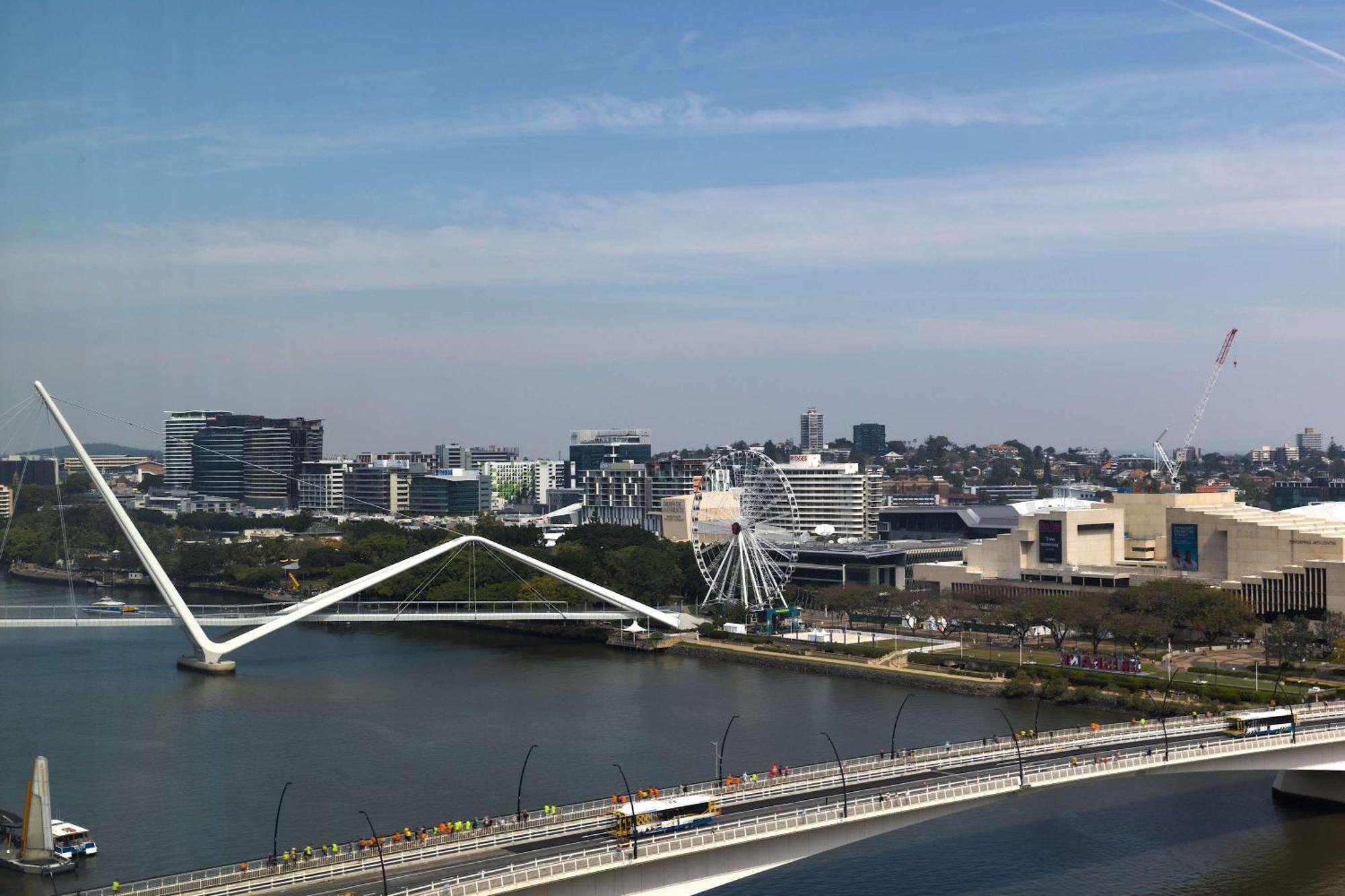 Luxury 1br In River Firework View Apartment