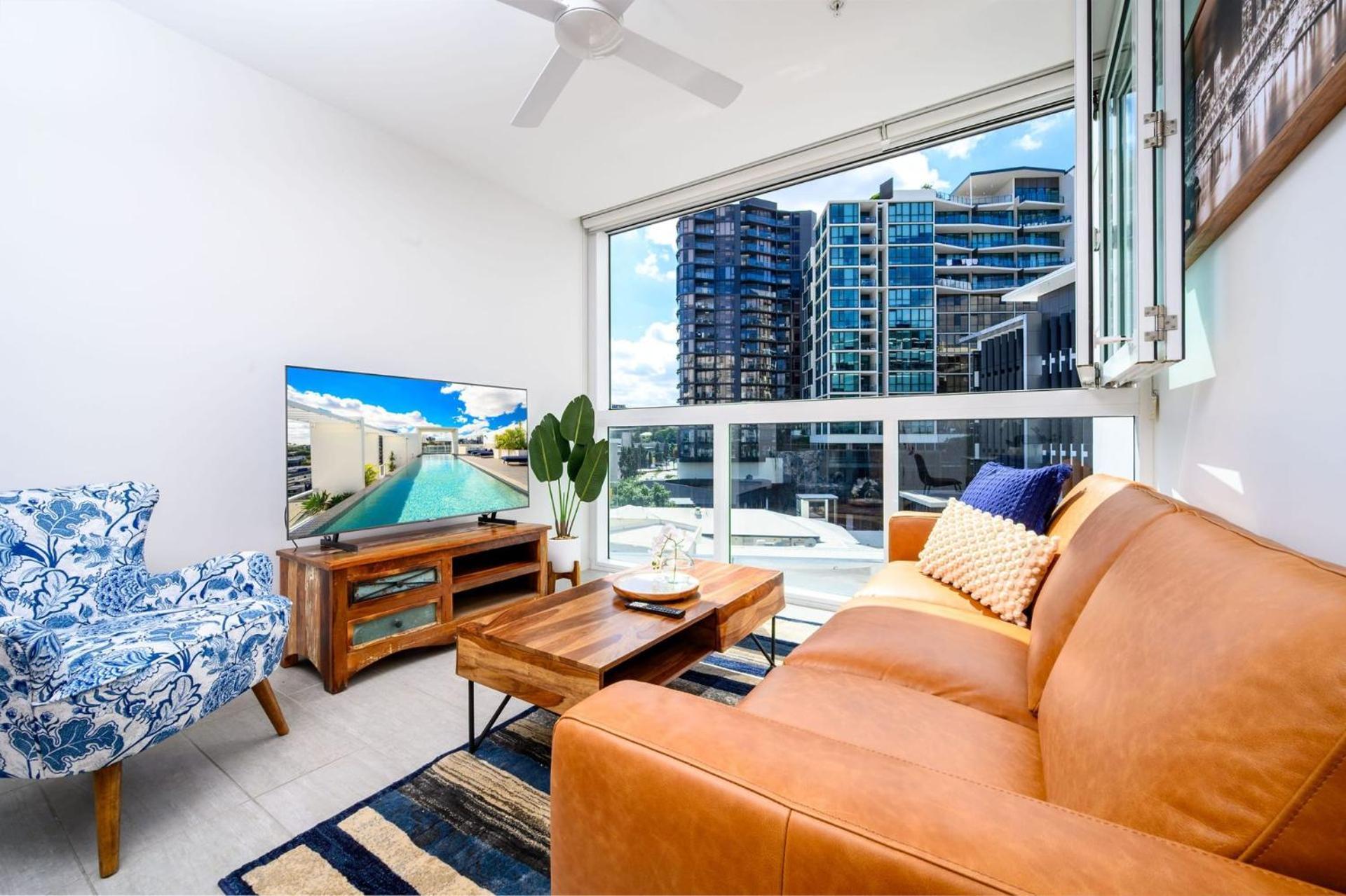 Apartment Oasis Stylish With Gym Rooftop Pool