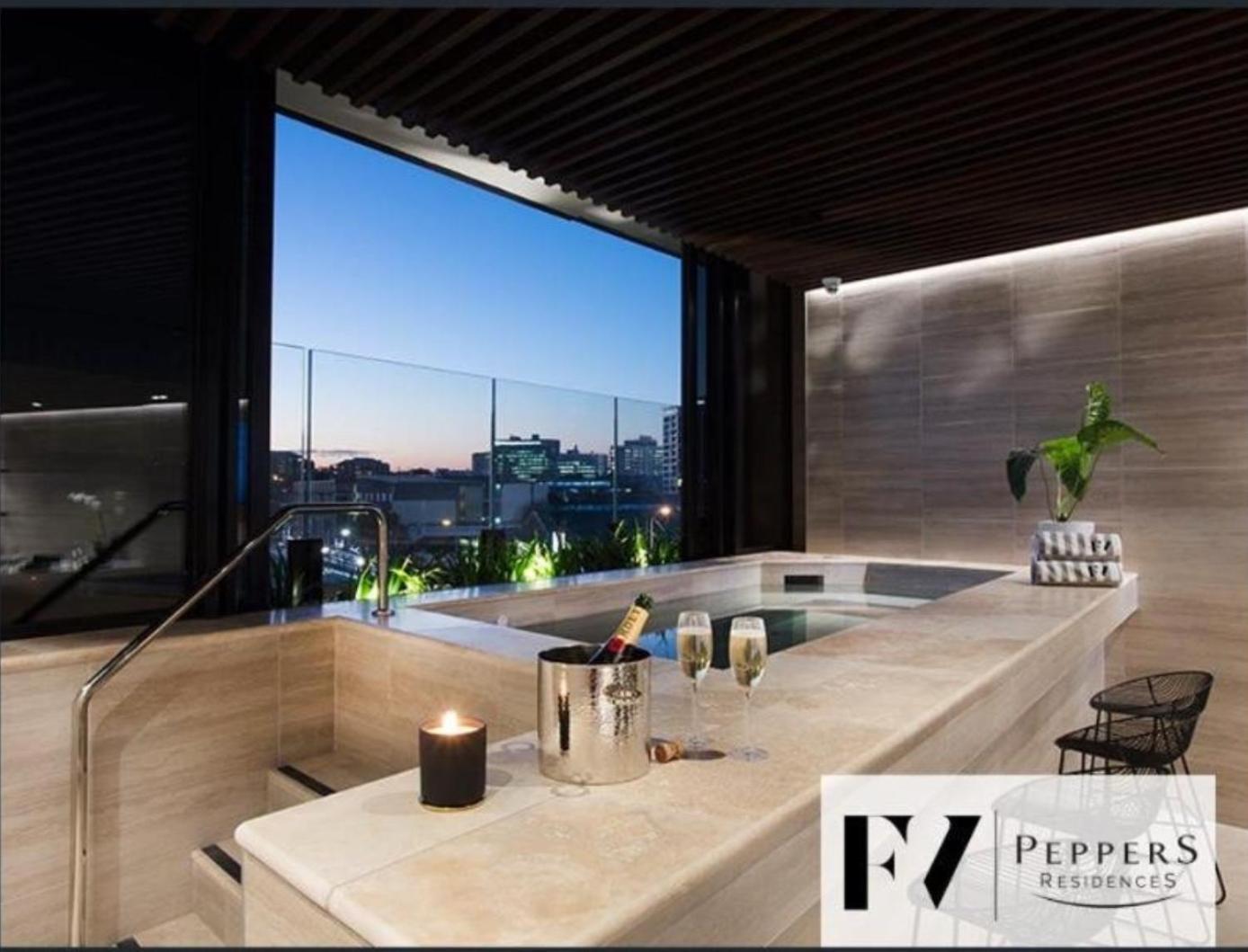 Luxury In The Valley
