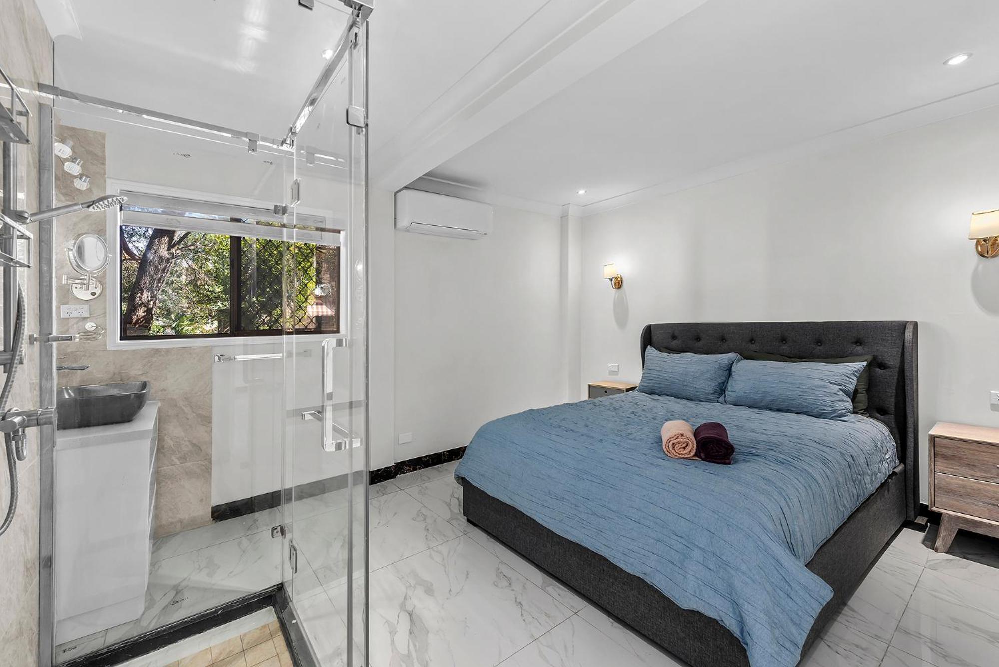 Luxury Living 2b2b In Southern Parking Brisbane
