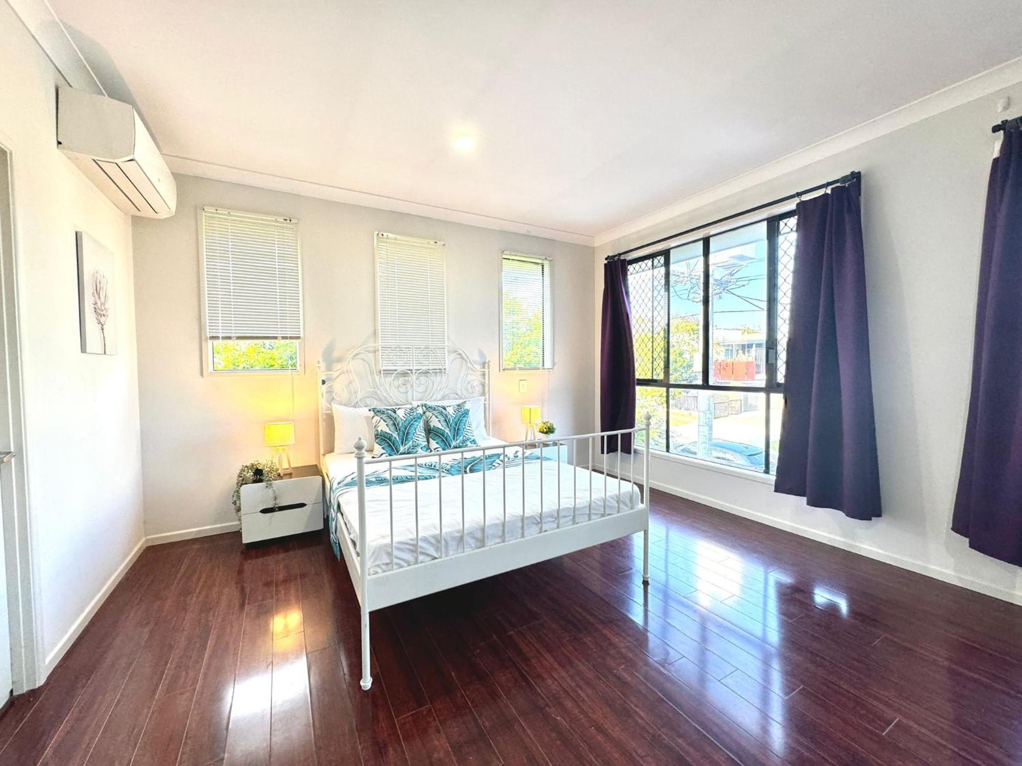 Peaceful Share In Coopers Plains Guest house *