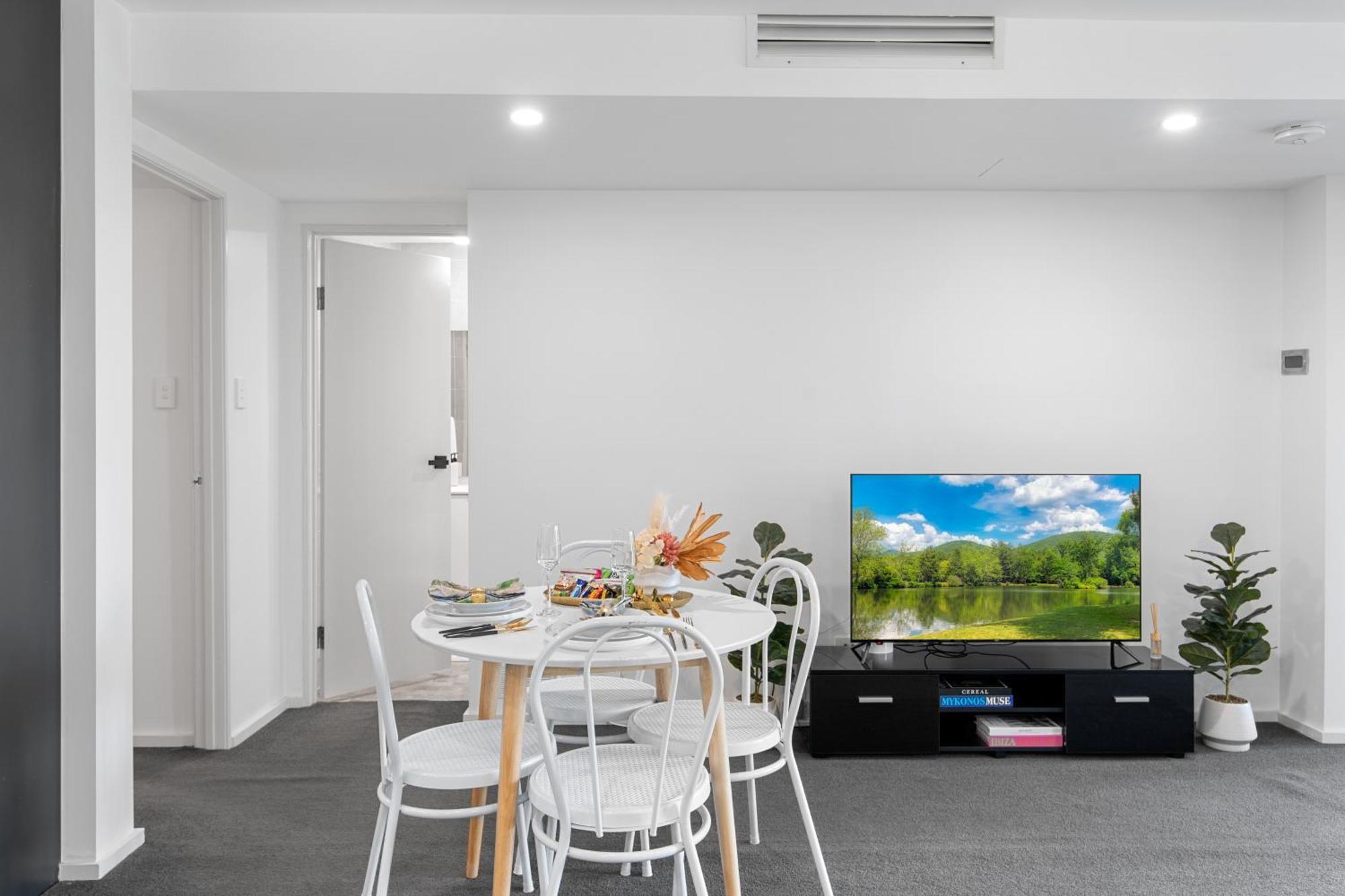 Near Garden City&3km To Qsac Apartment *