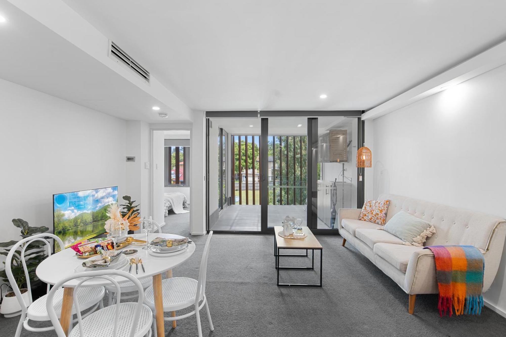 Near Garden City&3km To Qsac Apartment Brisbane