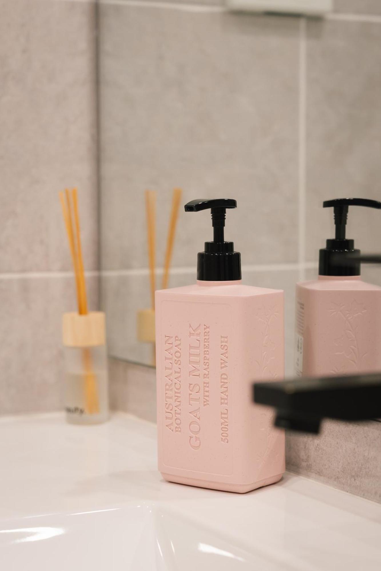 Apartment Near Garden City&3km To Qsac *