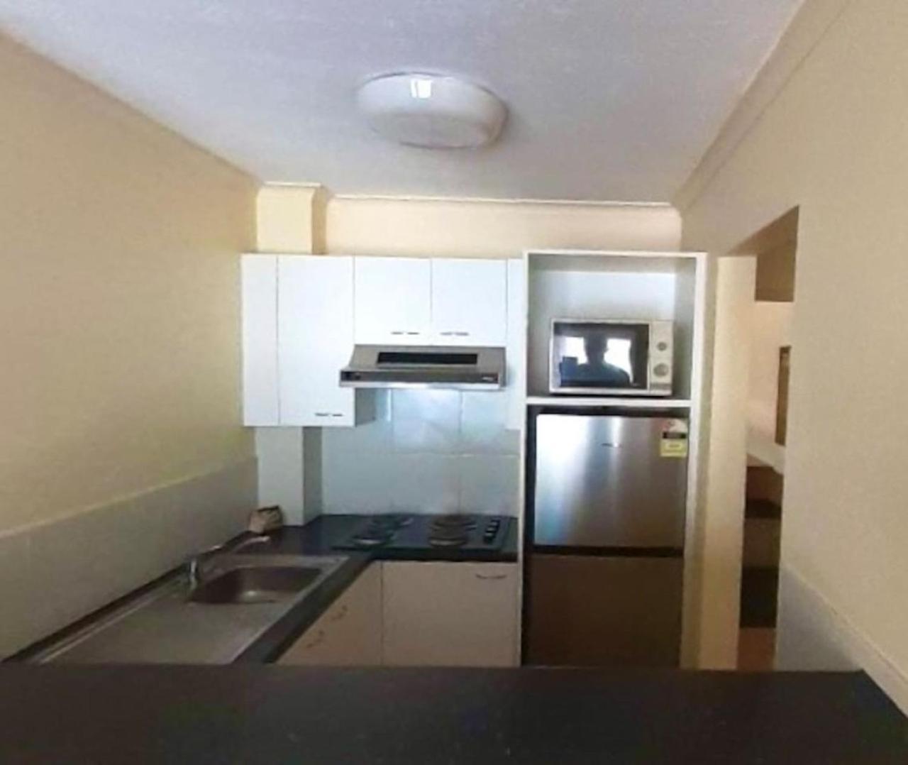 Quiet Unit In Leafy By Custom Hosting