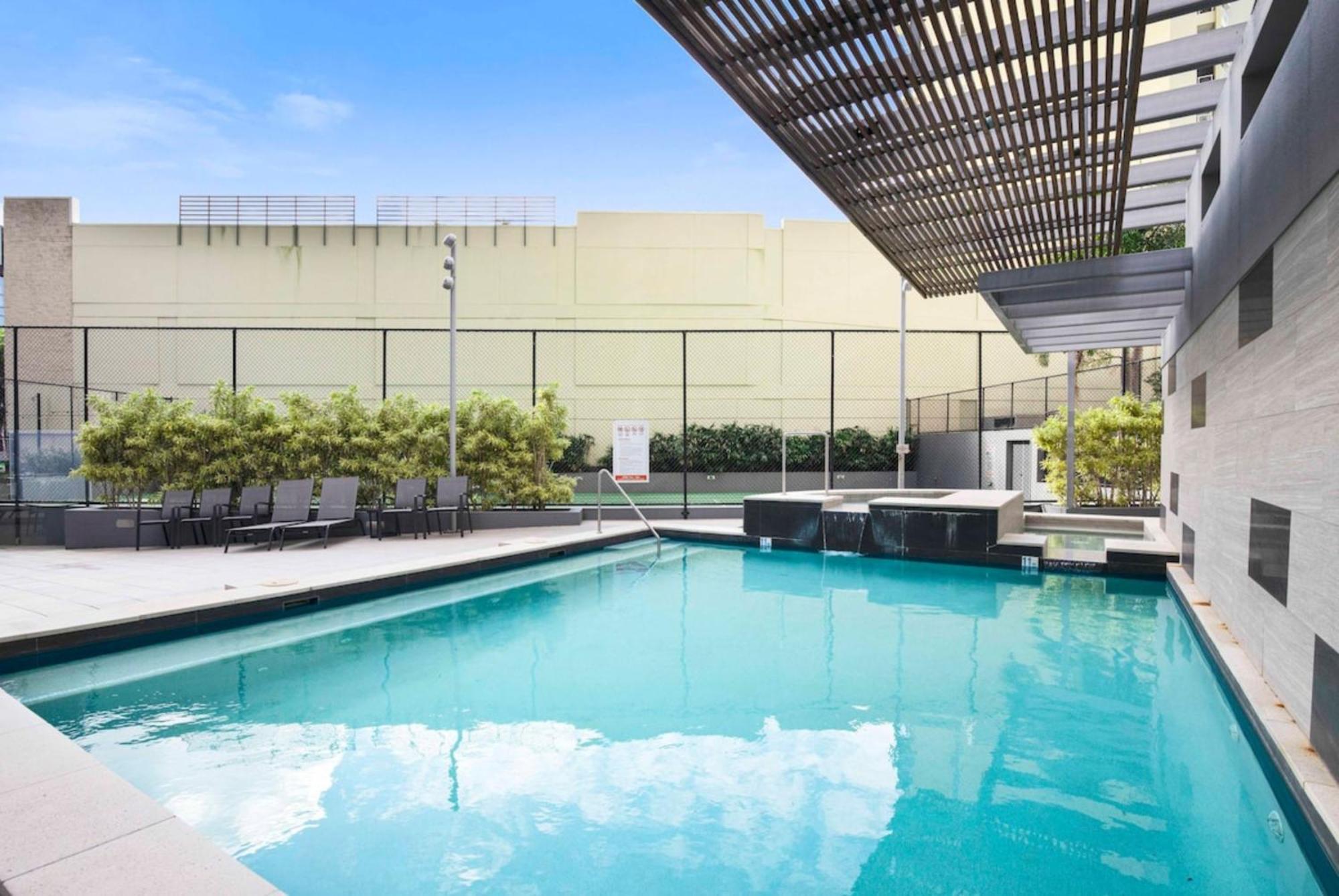 Luxury Riverfront Brisbane